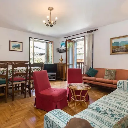 Apartment Cozy In Courmeyeur Center