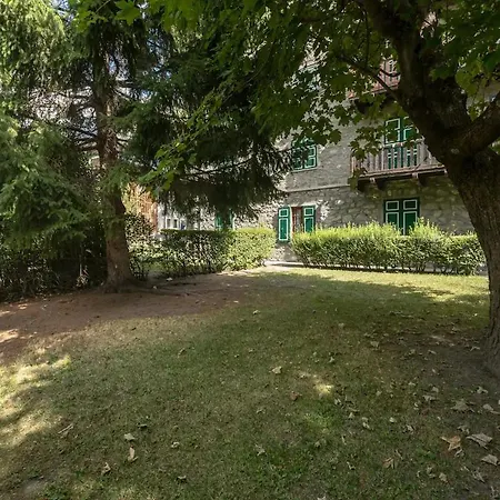 Cozy In Courmeyeur Center קורמאיור