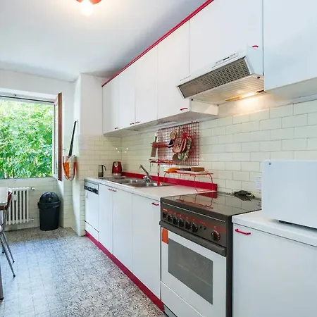 Cozy In Courmeyeur Center Apartment