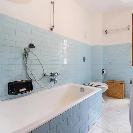 Cozy In Courmeyeur Center Apartment